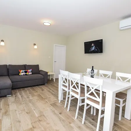 Апартаменты Gordana Mar Врси