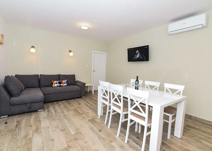 Апартаменты Gordana Mar Врси