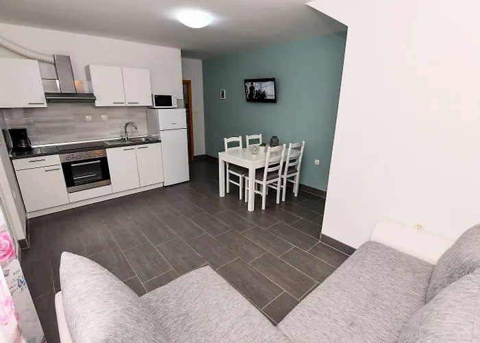 Gordana Mar Апартаменты Врси